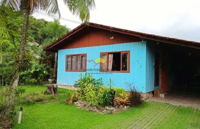 Casa com 3 quartos à venda em Santa Catarina, Joinville 