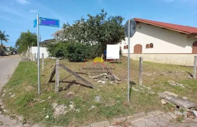 Terreno à venda no Balneário Enseada, São Francisco do Sul 