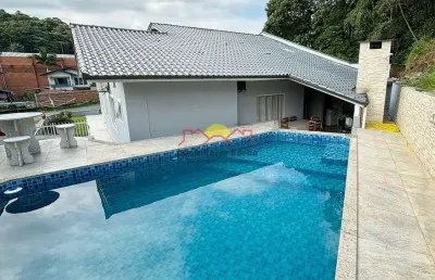 Casa com 3 quartos à venda no Glória, Joinville 