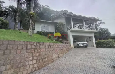 Casa com 3 quartos à venda na Vila Nova, Joinville 