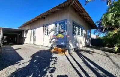 Casa com 4 quartos à venda na Vila Nova, Joinville 