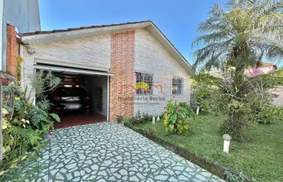 Casa com 4 quartos à venda no Adhemar Garcia, Joinville 