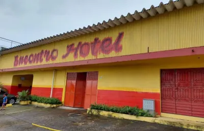 Terreno à venda na Avenida Governador Lamenha Filho, 48, Feitosa, Maceió