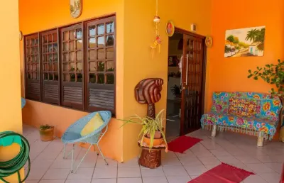 Casa com 4 dormitórios sendo 2 suítes - próximo a praia do francês