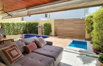 Casa com 3 dormitórios sendo 1 suíte em condomínio fechado no antares - 240m²