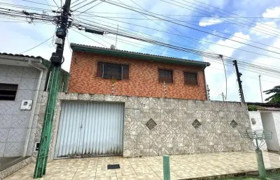 Casa com 4 andares localizada no benedito bentes - 300m²