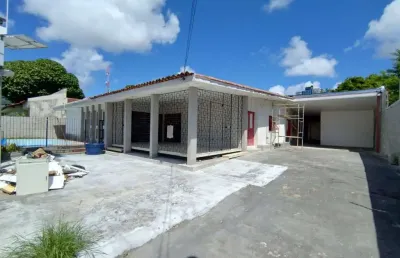Casa comercial com 5 salas para alugar na Rua Industrial Luiz Calheiros Júnior, 236, Farol, Maceió