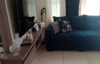 Casa com 2 dormitórios em condomínio fechado na cidade universitária - 50m²