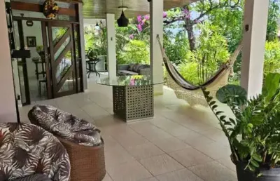 Casa duplex de alto padrão em condomínio fechado com 4 dormitórios sendo 3 suítes + dce e piscina no bairro de jardim petrópolis - 381m²