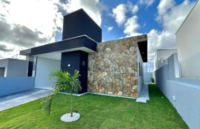 Casa em condomínio fechado com 3 dormitórios sendo 1 suíte - 200m²