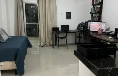 Quarto e sala disponível para venda á 50m da praia de cruz das almas