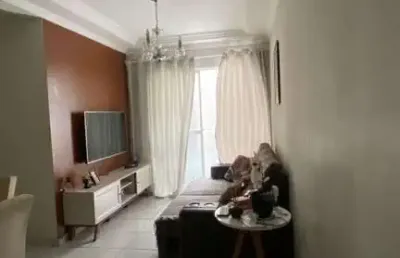 Apartamento com 3 quartos sendo um suíte, localizado no feitosa