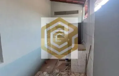 Casa com 2 quartos para alugar na Vila Nova Vista, Sabará 