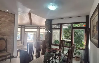 Casa com 5 quartos à venda na simon bolívar, 20, camboinhas, niterói por r$ 4.700.000
