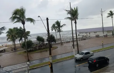 Apartamento à venda na Avenida Doutor Vicente de Carvalho, 18, Cidade Ocian, Praia Grande