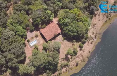 Lindo rancho nas margens do rio paranaíba - com 8.694m² em uma área muito bem cuidada e arborizada;