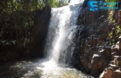 Sítio com 27 hectares e linda cachoeira, em araguari - mg;