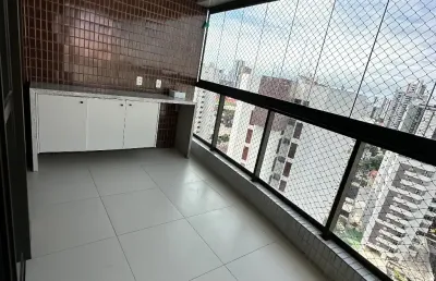 Lindo!! more na melhor localização das graças!!!andar alto, nascente e bem ventilado!!