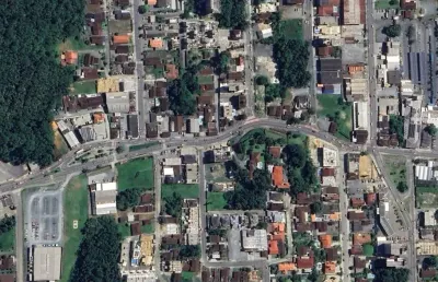 Excelente terreno comercial no bairro glória, ideal para investidores. imóvel localizado em faixa viária e com ótimo potencial construtivo