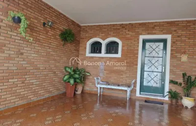 Casa com 3 quartos à venda na Rua Pascoal Notte, 173, Parque Taquaral, Campinas