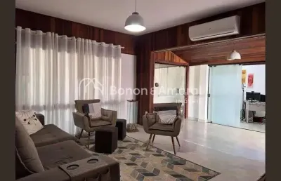 Casa com 3 quartos e 2 banheiros à venda, 148 m² por r$ 970.000