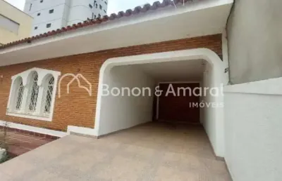 Venda de casa com 3 quartos sendo 1 suíte 3 banheiro em 168m² no jardim flamboyant