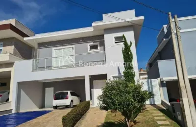 Espetacular casa em condomínio com piscina e espaço gourmet em valinhos