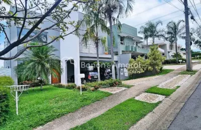 Casa de condominio a venda no parque das quaresmeiras em campinas!!