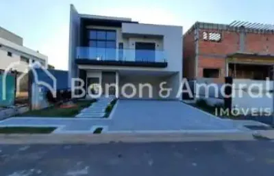 Casa nova de alto padrão com piscina e espaço gourmet próxima à campinas