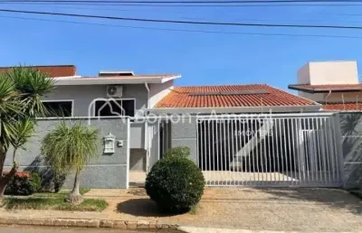 Casa com 4 quartos e 4 banheiros à venda - parque alto taquraral