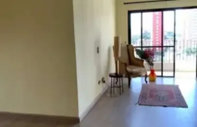 Apartamento a venda no campo belo de 3 dormitórios, suíte, 1 vaga, próximo ao comércio em geral.