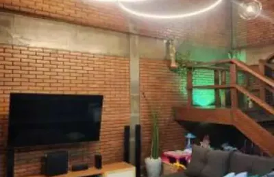 Sobrado com grande área verde a venda no planalto paulista, 3 dormitórios, suite, 4 vagas.