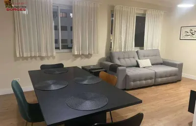 Moema com localização privilegiada, 3 dorm, 1 suíte, próx. ao metrô