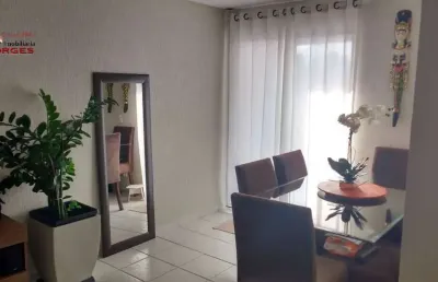 Venda de apto com 2 dormitórios - vila sta catarina
