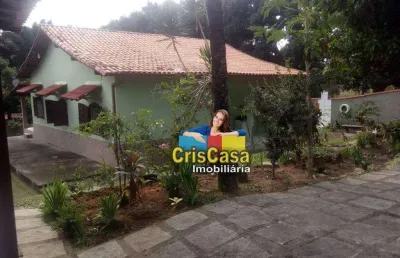 Casa 3 quartos, estilo casa de campo, na entrada de rio das ostras