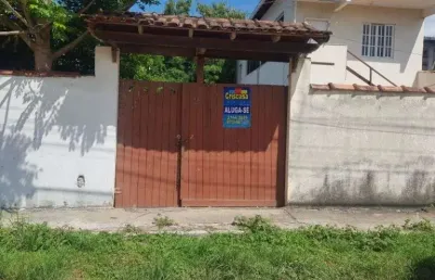 Casa com 1 dormitório para alugar, 203 m² por r$ 1.006,75/mês - extensão serramar - rio das ostras/rj