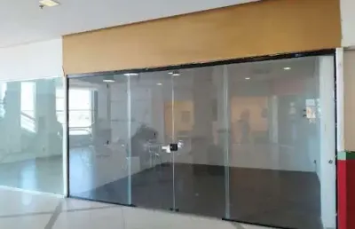 Sala comercial para alugar na Rodovia Amaral Peixoto, 4961, Centro, Rio das Ostras