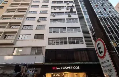 Oportunidade imperdível: sala comercial à venda no centro de curitiba-pr, 1 sala, 2 banheiros, 115m² de área!