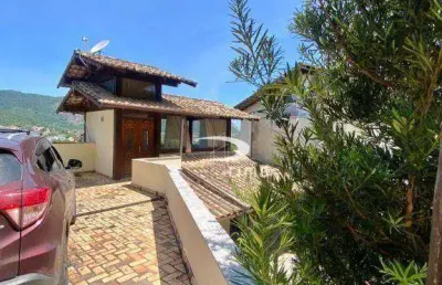 Casa com 4 dormitórios à venda, 300 m² por r$ 890.000,00 - itaipu - niterói/rj