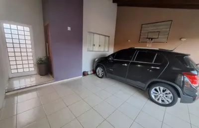 Casa com 3 quartos à venda na Rua Osório Volpato, 100, Jardim Olímpico, Bauru