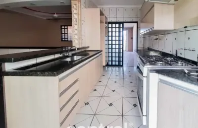 Casa à venda na vila industrial – 2 quartos, garagem coberta – r$ 280.000