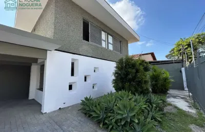 Casa com 3 quartos à venda no Centro, Taubaté 