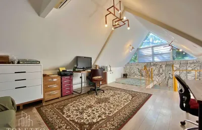 Casa com 2 quartos à venda na Rua Cabral, 455, Rio Branco, Porto Alegre