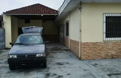 Casa padrão para venda em vila caiçara praia grande-sp