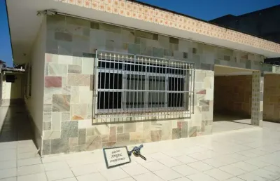 Imovel casa próximo a praia 3 dormitórios sendo 1 suite para venda em vila caiçara praia grande-sp