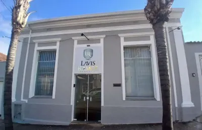 Sala comercial - 9m², banheiro privativo e acessibilidade