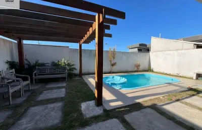 Casa linear com 3 suítes e piscina privativa, 2 km da praia de geribá.