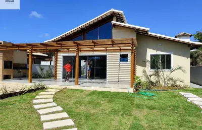 Casa nova em condomínio 4 quartos com piscina privativa