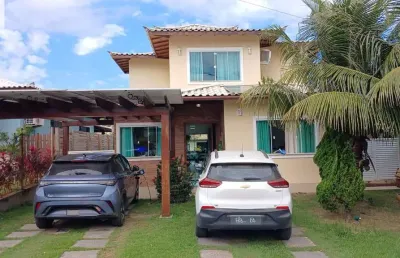 Oportunidade casa reformada com 4 quartos e área gourmet em condomínio