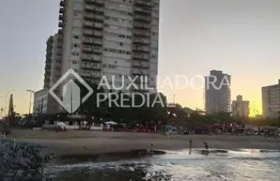 Apartamento com 3 quartos à venda na r. antônio quintino pires, 26, centro, balneário piçarras, 107 m2 por r$ 890.000